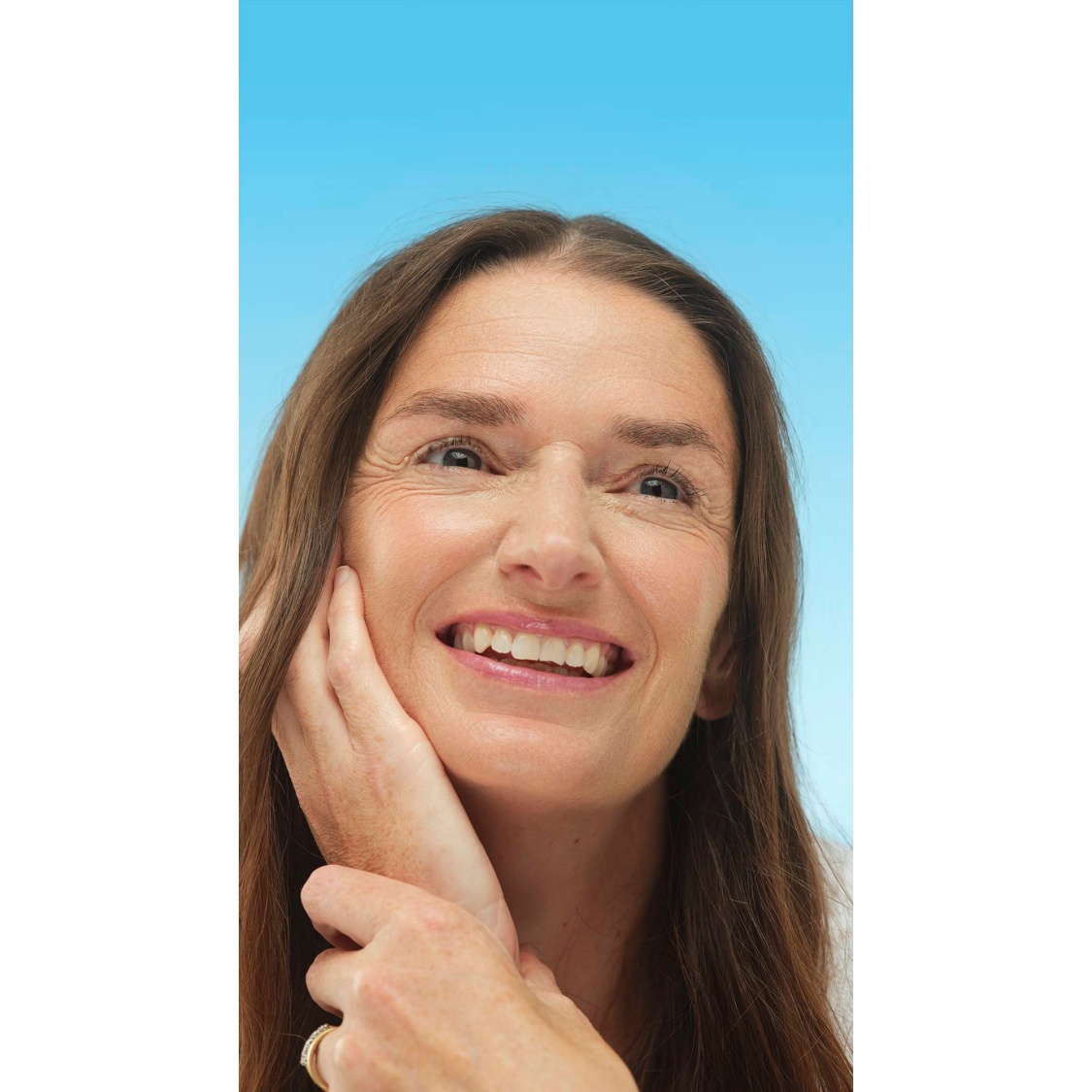 Medium Dark Neutral Beauty Balm - Image 39