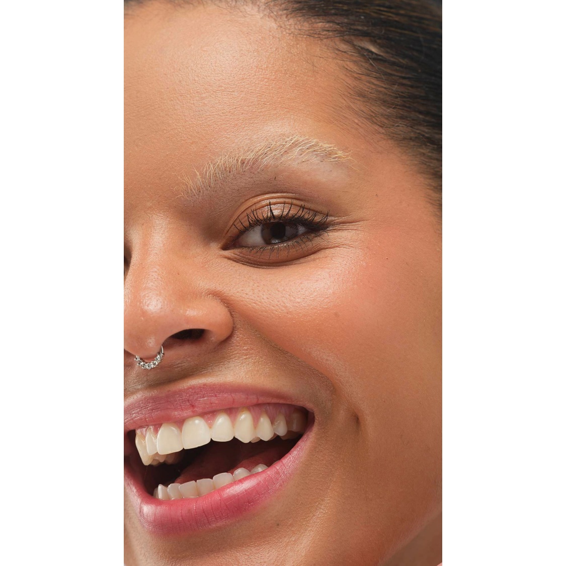 Medium Dark Neutral Beauty Balm - Image 59