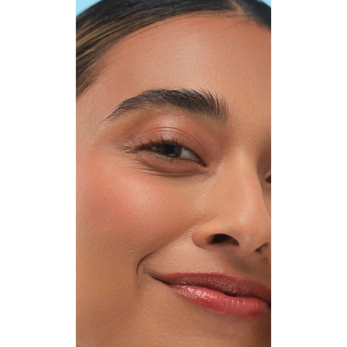 Medium Dark Neutral Beauty Balm - Image 65